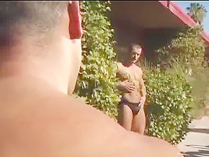 Hombres dos gay pileta gay muscle XXX