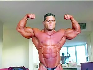 Gustavo Private Posing
