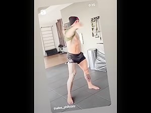 Thumb 10