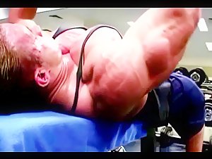 Daniel Toth Megapecs