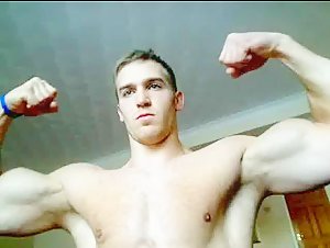 Hot guy working out and flexing
