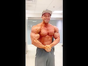 Peter Castella IFBBPRO