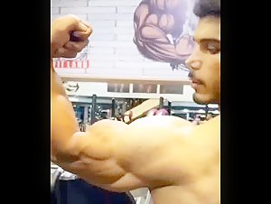 Thumb 6