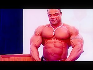 Hot Shots at the Weigh In