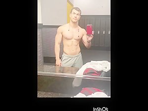 Cute muscle bro
