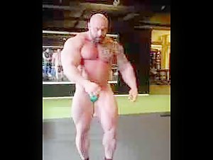 Gym flexing