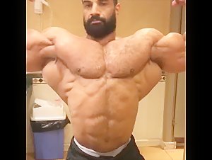 Off season muscle checking