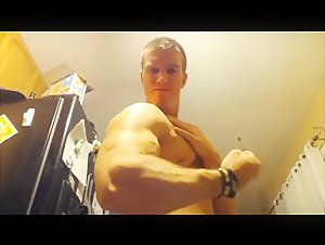 Alpha Teen with great arms