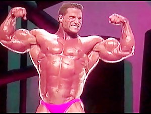 BICEPS FLEX TRIBUTE MIKE MATARAZZO
