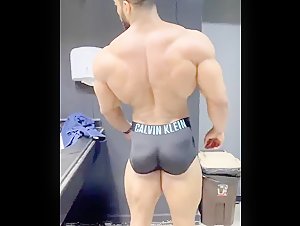Massive Muscle Flex