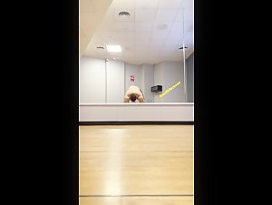 Roidpig teen bodybuilder close to competition