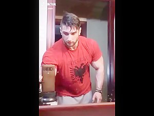 Alpha Muscle Stud
