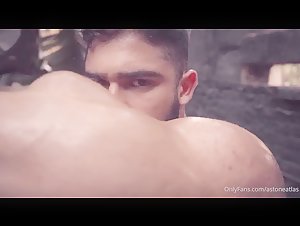 Thumb 8