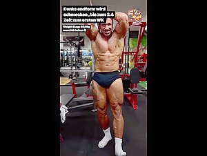 Rico Bulging Big Time