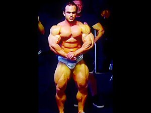 Lucas Massive & Aesthetic