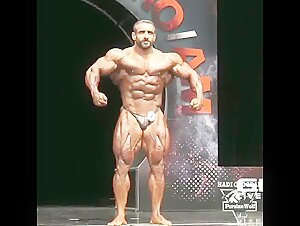 Muscle Daddy shows off