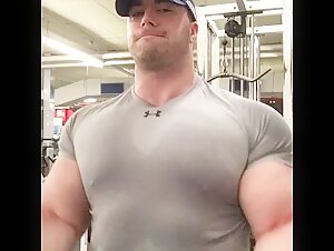 BIG MAN PUMPING