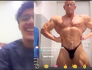 Bodybuilder Dad Flashes Boys