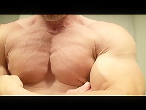 MUSCLE DADDY PLAYS WITH HIS NIPPLES AND PECS
