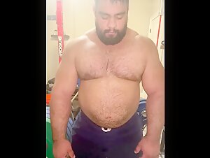 Muscle bear pec bounce