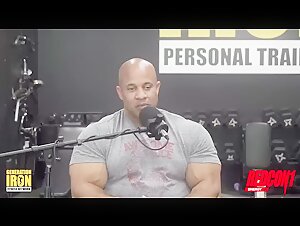 Bodybuilders Stink: The Problem With Steroids & Body Odor | Generation Iron Podcast