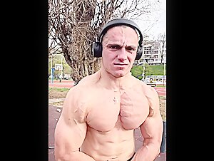 Thumb 4