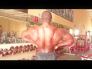 Joe Posing at Metroflex