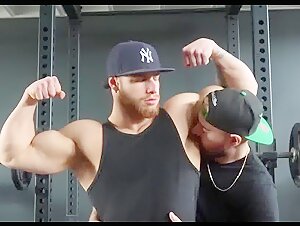 Worshiping CreamyGorilla