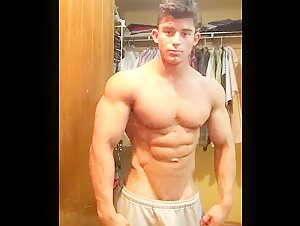 Young Muscle Stud