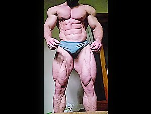 AZAMAT KARABASHEV IFBB PRO