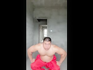 🔥Bulky musclebear🐻 beefymuscle.com