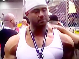 McGrath Interview & Gunz