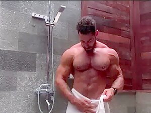 Thumb 10