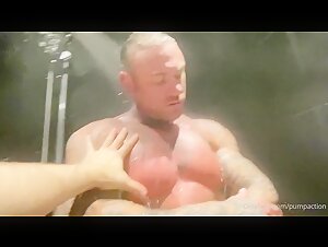 Thomas Powell In The Shower