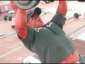 Muscle Advent Calendar 2025 Day 1: Mike Dragna pump room 2001