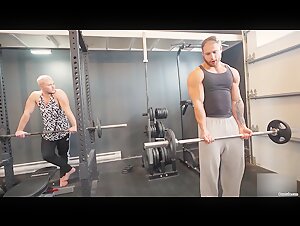 Pro Str8 Butt Bodybuilder Trainer Muscle Worship & JO