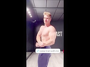 "Mr. I'll Flex Anywhere"