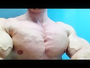 Bigmuscle Daddy PECS