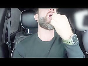 Thumb 9