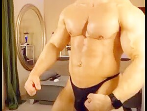 ^ Pro IFBB Mature Daddy Butt BB Naked Pose For Admirer