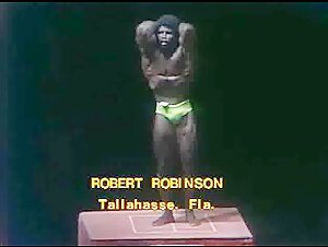 The Premier Physique of the 70s (1975 America posing + slideshow)