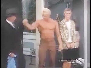 Mr. Universe Goes a-Courtin