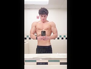 Thumb 8