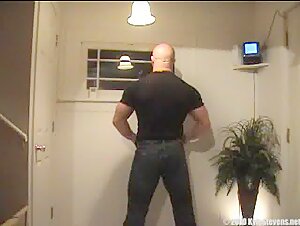 #Kyle#Stevens#Pec#Bouncing#