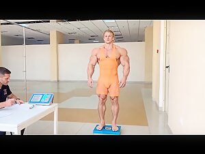 Ultimate Muscle Wrestling - Heavyweight Weigh-In : Chase Bishop & Gui Arellano