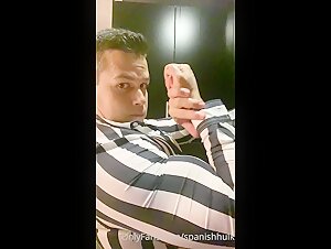 spanishhulk shirt ripping